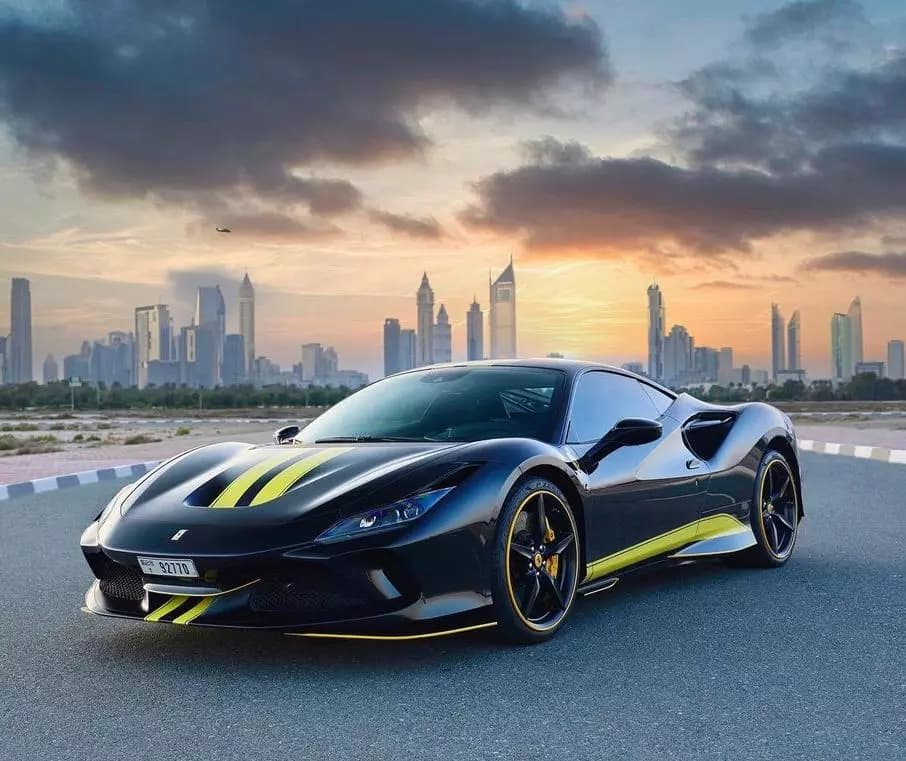 Rent FERRARI F8 Tributo 2022 in Business Bay - FastDrive